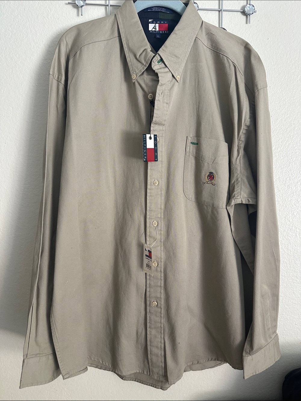 Tommy Hilfiger Vintage in new condition Men's Tan Button-Down Shirt
